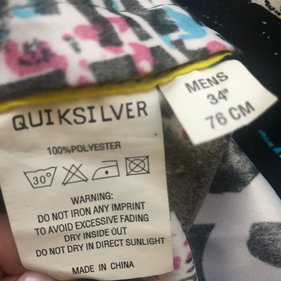 Quicksilver Board Shorts - Picture 6 of 6